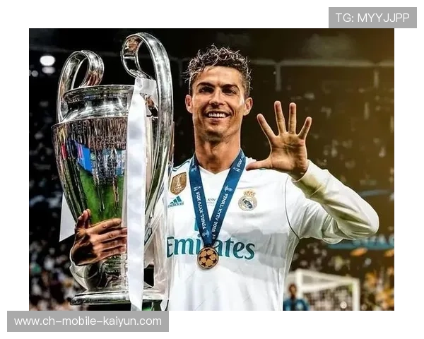 C罗超高状态完全不像38岁，足球天才的青春密码揭秘